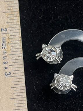 Crystal Cat Face Stud Earrings in Silver Tone - Clear